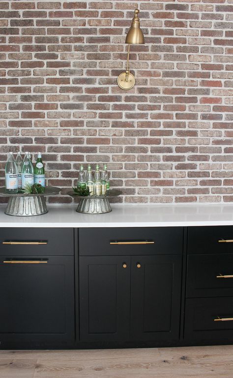 Brick Wall Kitchen, Brick Backsplash Kitchen, Bar Modern, Modern Home Bar, Modern Basement, Basement Bar Designs, Brick Kitchen, Brick Backsplash, Basement Makeover