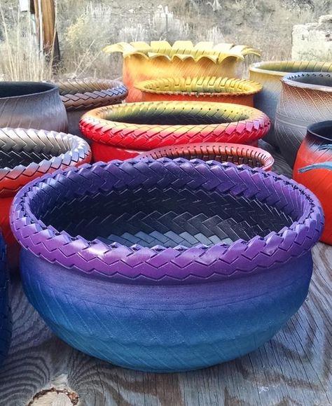 Repurposed Tire, Painted Tires, Reuse Old Tires, Tire Craft, Tire Garden, Tire Planters, Tire Art, Upcycled Gifts, Tyres Recycle