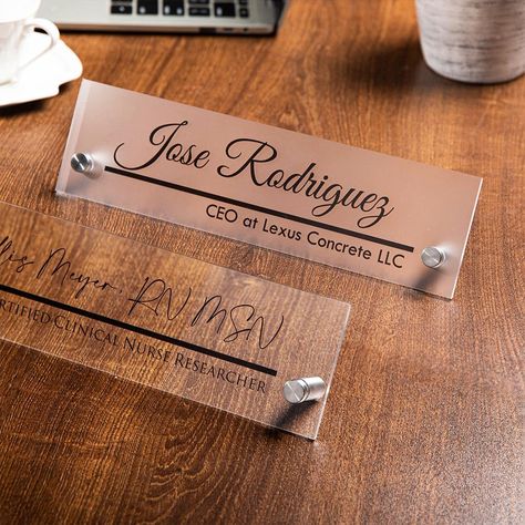 PRICES MAY VARY. 【Professionalism】Personalized Name Plates enhance the professional look of any desk, making it easy to identify staff and their roles. 【Desk Personalization】Desk name plates are a personalized touch that can be customized to fit individual style while keeping the workspace organized. 【Modern Design】Clear acrylic decorations provide a minimalist and elegant look, suitable for contemporary office environments without being visually intrusive. 【Multifunctional applications】Individu Office Name Plate Ideas, Name Plates For Office, Name Plate For Office, Desk Clear, Office Name Plate, Office Desk Name Plates, Name Plate Design, Acrylic Desk, Modern Office Interiors