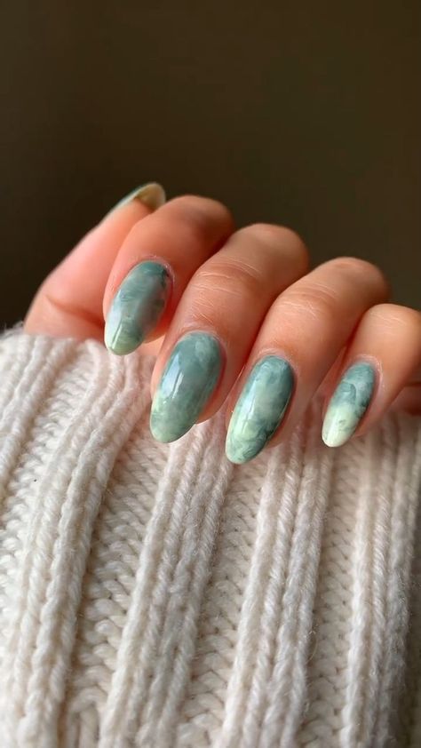 beautiful nail tutorial | beautiful nail tutorial | By Modlady | Facebook Marble Green Nails, Easy Nail Art Diy, Nature Nail Art, Winter Nails 2023, Jade Nails, Mint Nails, Art Ideas Easy, Nail Tutorial Videos, Natural Nail Art