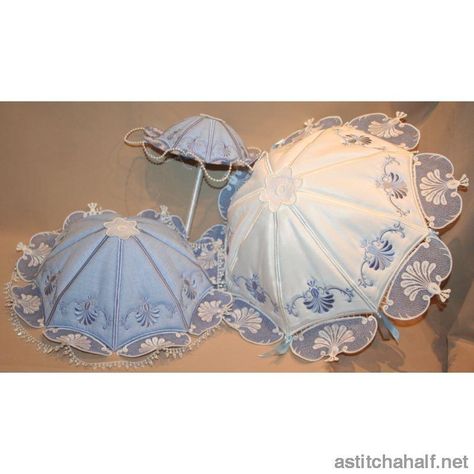 Venetian Parasols - a-stitch-a-half Chinese Umbrella, Cute Umbrellas, Accessory Inspo, Color Palette Yellow, Umbrella Designs, Rain Protection, Umbrellas Parasols, Really Cute Outfits, Lolita Fashion