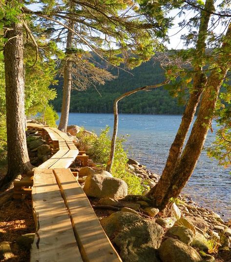 What To Wear To A National Park, Northeast Harbor Maine, Jordan Pond Acadia, Maine Acadia National Park, Hiking Acadia National Park, Acadia National Park Summer, Acadia Aesthetic, Acadia National Park Aesthetic, Maine Summer Aesthetic