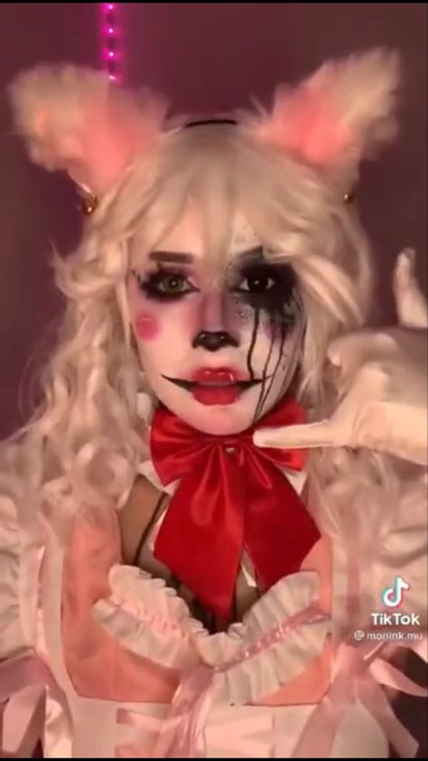 Fnaf Mangle Makeup, Mangel Fnaf Cosplay, Mangle Fnaf Cosplay, Mangle Costume, Best Crochet Projects, Mangle Cosplay, Chica Cosplay, Fnaf Cosplays, Cosplay Fnaf