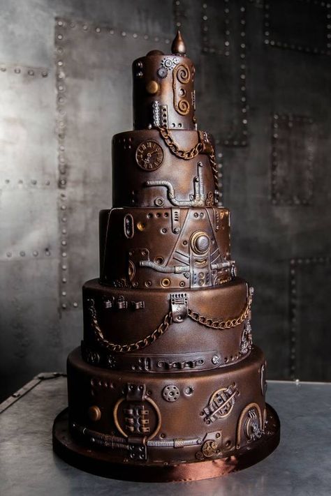 Steampunk Wedding Cake, Steampunk Cake, Steampunk Wedding Ideas, Punk Wedding, Steampunk Party, Vegan Wedding Cake, Steampunk Tendencies, Vegan Wedding, Steampunk Ideas