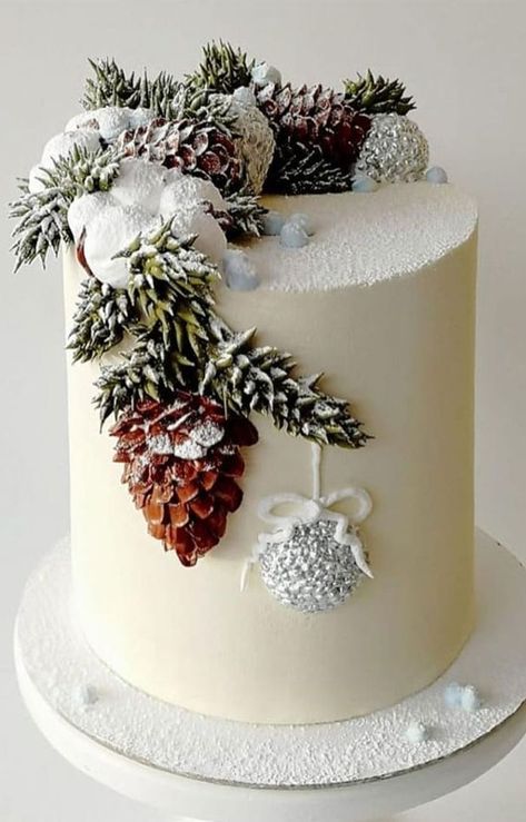 Christmas Cake Decorating, Winter Torte, Christmas Themed Cake, Christmas Cake Designs, New Year's Cake, Christmas Cake Decorations, Xmas Cake, Winter Cake, Christmas Cooking