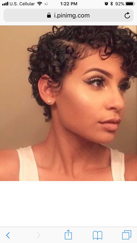 Curly Hair Model, Curly Cuts, Alopecia Hairstyles, Curly Pixie Hairstyles, Short Curly Pixie, Curly Pixie Haircuts, Jerry Curl, Short Curly Haircuts, Curly Pixie