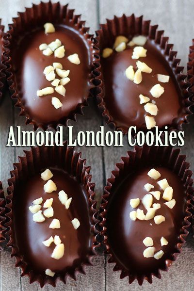 Recipe to make Almond London Cookies, another Malaysian famous cookie (biskut). Everybody knows it, everybody loves it. Roasted almond in crunchy milky cookie, coated with delicious chocolate and top off with almond nibs. What's not to love about that? Banana Cookies Oatmeal, Banana Cookies 3 Ingredient, Banana Cookies Recipes, Cookies Recipes Healthy, London Cookies, Healthy Banana Cookies, Almond London, Oatmeal Banana Cookies, Raya Cookies