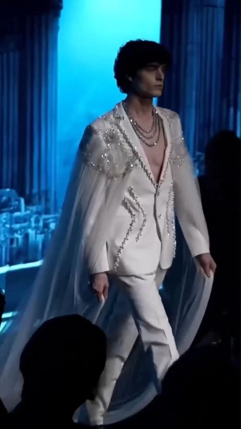 Prom Outfits For Guys, Gay Costume, Fashion Show Themes, High Fashion Men, Queer Fashion, Men Stylish Dress, Gay Wedding, Prom Outfits, Fantasy Fashion