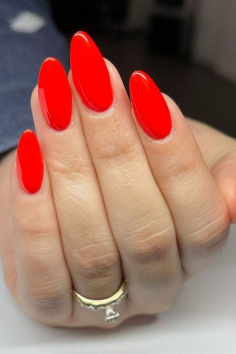 Red Nails Nails Inspo For Birthday, Red Nails Summer Art Designs, Vibrant Red Nails, Sns Red Nail Colors, Strawberry Red Nails, July Nail Colors 2024, Bright Red Toe Nails, Valentine Red Nails, Fruit Punch Nails