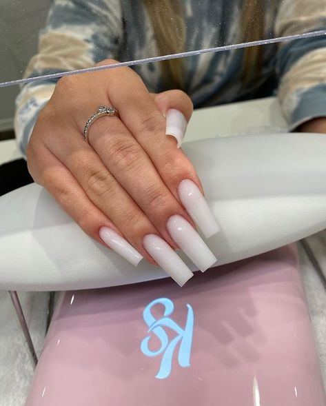 Soft White Nails Acrylic Square, Nail Inspo Long Square, Long White Acrylic Nails, Nut White Nails, Tapered Square Nails, Milky Nails, Acrylic Nails Ideas, White Acrylic Nails, Classy Acrylic Nails