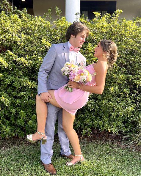 homecoming!!💗🪩💃🏼💐 Pink And Grey Homecoming Couple, Homecoming Couple, Pic Poses, Pic Pose, Couple Posing, Homecoming, Prom, Grey, Pink