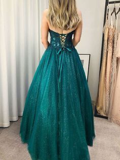 Prom Dresses Green, Prom Inspo, Strapless Evening Dress, Tulle Sleeves, Dresses Green, Evening Dresses Cocktail, Long Prom Dresses, Tulle Prom Dress, Tonga