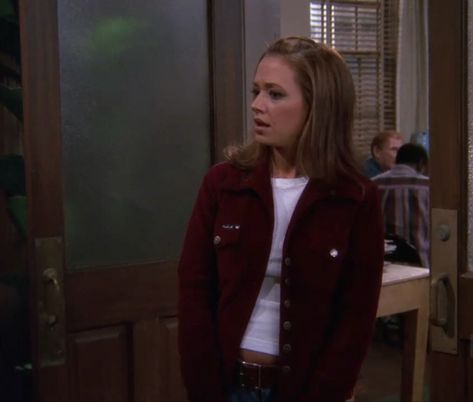 King Of Queens Carrie Outfits, Carrie Heffernan Outfits, Carrie Outfits, Carrie Heffernan, Just Be, Leah Remini, King Of Queens, Character Inspo, East Side