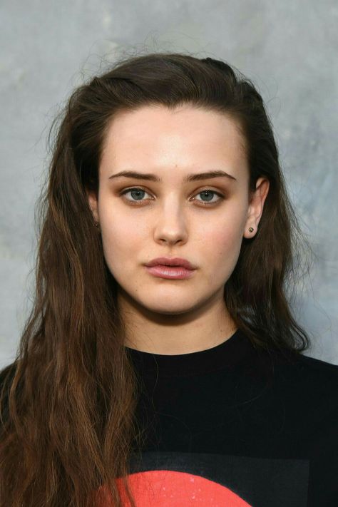 Katherine Langford Best Cars For Teens, Katherine Langford, Thirteen Reasons Why, First Cars, Katie Mcgrath, Turkish Beauty, Hollywood Celebrities, Woman Crush, Female Images