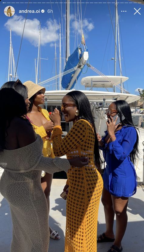 Black Women In Dubai, Personal Style Black Women, Cruise Aesthetic Black Woman, Boat Ride Outfit Black Women, Boat Party Outfit Summer Yachts, Boat Party Aesthetic, Boat Day Outfit, Boat Party Outfit, Yacht Party Outfit