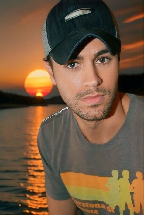 Enrique Iglesias Videos, Enrique Iglesias, Music Videos, Music, Quick Saves