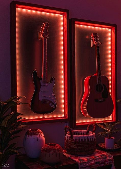 Music Room Led Lights, Guitar House Design, Display Case Lighting Ideas, Music Inspired Home Decor, Electric Guitar On Wall Decor, Guitar House Decor, Bedroom Ideas For Musicians, Guitar Wall Mount Aesthetic, Electric Guitar Display