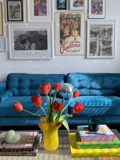 Colored Velvet Couch, Apartment Decor Blue Couch, Blue Couch Maximalism, Blue Couch Bedroom, Navy Couch Aesthetic, Blue Velvet Couch Decor, Fun Colorful Living Room, Blue Couch Inspiration, Apartment Blue Couch