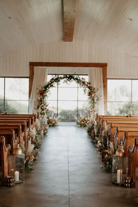 Ceremony Room Decoration, Wedding Aisle Simple Outdoor, Boho Chapel Wedding, Aisle Inspiration, October Wedding Aisle, Western Aisle Decor, Elegant Outdoor Wedding Ceremony Aisle Decorations, Wedding Aisle Curtain Entrance, Pampas Grass Aisle