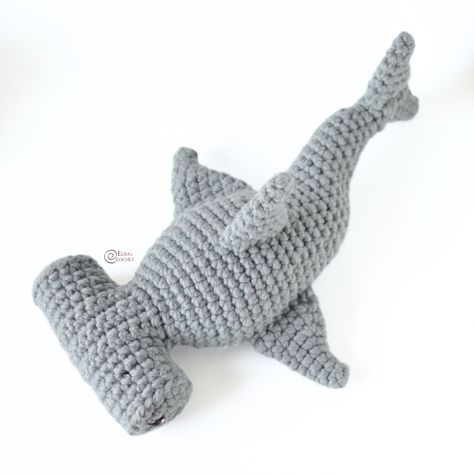 Holly the Hammerhead Shark Free Crochet Pattern By Elisa's Crochet Hammerhead Shark Crochet Pattern, Shark Crochet Pattern Free, Hammerhead Shark Crochet, Shark Crochet Pattern, Crocheted Shark Pattern, Shark Crochet, Crochet Shark, Shark Pattern, Crochet Birds