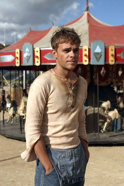 Winner 2004 Hollywood Makeup Artist & Hair Stylist Guild Award for Best Period Hair Styling in a TV Series: My creative Hair styling on Carnivale season 2 The Man Without A Face, Nick Stahl, Cinematic Art, The Rainmaker, Hollywood Makeup, Child Star, Male Idols, Famous Monsters, Tv Time