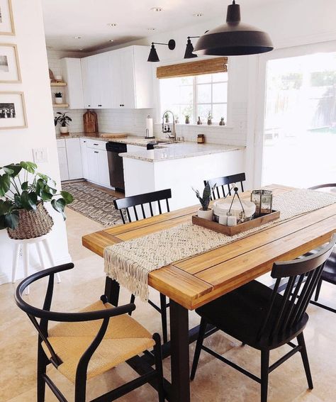 black , brown and white dining table Modern Boho Kitchen, Boho Kitchen, Open Kitchen, Dining Room Design, Modern Boho, Room Table, White Kitchen, A Kitchen, Dining Room Decor