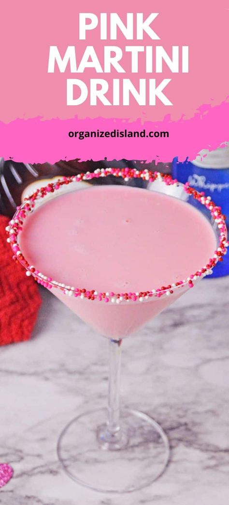 Girly Martini Recipes, Pink Martini Recipe, Pink Martinis, Brunch Cocktail Recipes, Night In With Friends, Kid Friendly Drinks, Martinis Drinks, Cocktail Ideas, Soda Recipe