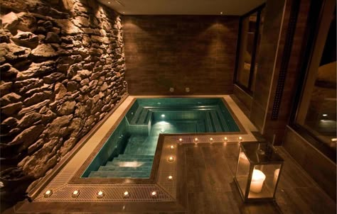 Post spa Pools Ideas, Jacuzzi Room, Indoor Pool House, Indoor Swimming Pool Design, Home Spa Room, Indoor Jacuzzi, Jacuzzi Spas, Hot Tub Room, Indoor Pool Design