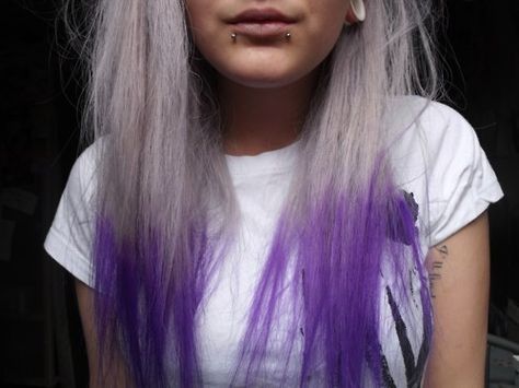 Blonde Dip Dye, Purple Dip Dye, Purple Tips, Dyed Hair Purple, Dip Dye Hair, Scene Hair, Dream Hair, Dip Dye, Purple Hair