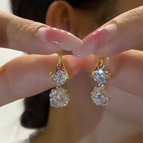 Exquisite diamond ball earrings Diamond Ball Earrings, Diamond Ball, Ball Earrings, Buy And Sell, Packaging, Plus Size, Plus Fashion, Fashion Trends, Fashion Tips