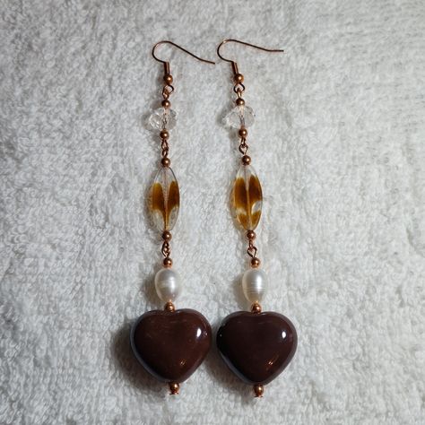 These Are Made With Clay Chocolate Brown Heart Beads Faceted Glass And Crystal Beads And Fresh Water Pearls On Copper Wire And Earhooks 4 Inches Long Handmade. Heart Bead Jewelry, Clay Chocolate, 90s Earrings, Snoopy Plush, Brown Heart, Brown Accessories, Sweet Jewelry, Brown Earrings, Brown Jewelry