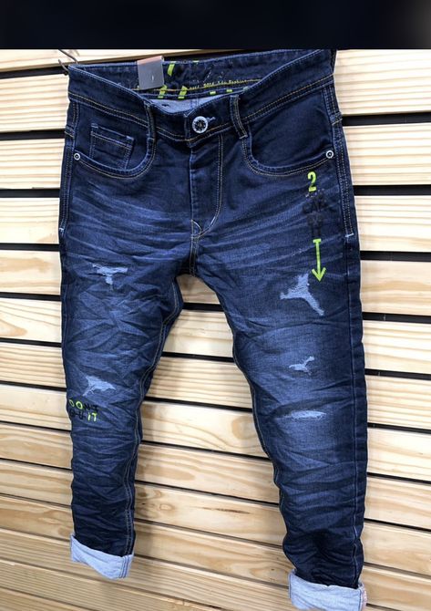 Kids Jeans Boys, Mens Jeans Pockets, Kids Denim Jeans, Denim Washes, Jeans Design, Men Jeans Pants, Mens Fashion Wear, Denim Jeans Fashion, Raw Jeans