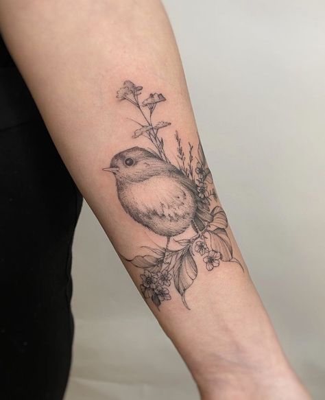 Bluebell Tattoo, Robin Bird Tattoos, Vines Tattoo, Cool Nature Tattoos, Robin Tattoo, Cool Animal Tattoos, Nature Tattoo Sleeve, Animal Tattoo Ideas, Henna Tattoo Hand