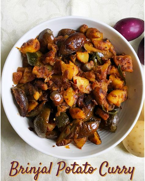 Recipe with roasted Brinjal & Potatoes in Onion tomato masala Brinjal Recipes, Potato Fry Recipe, Potato Sabji, Aloo Baingan, Potato Curry Recipe, Aloo Curry, Fried Potatoes Recipe, Potato Fry, Veg Curry