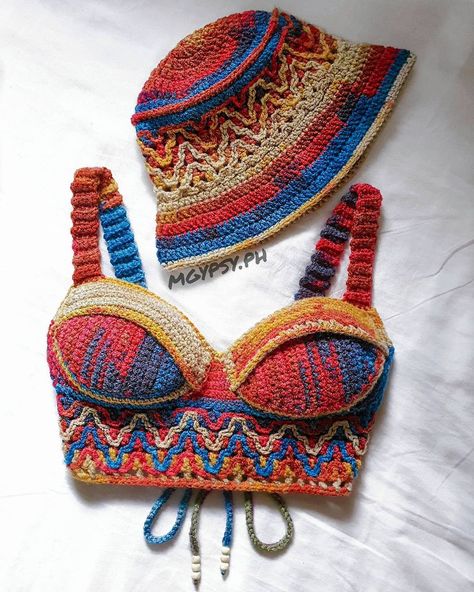 Unique Crochet Ideas, Crochet Bathing Suits, Hat Crochet Pattern, Mode Crochet, Fashion Crochet, Crochet Clothing And Accessories, Crochet Fashion Patterns, Crochet Clothes Patterns, Crochet Top Pattern