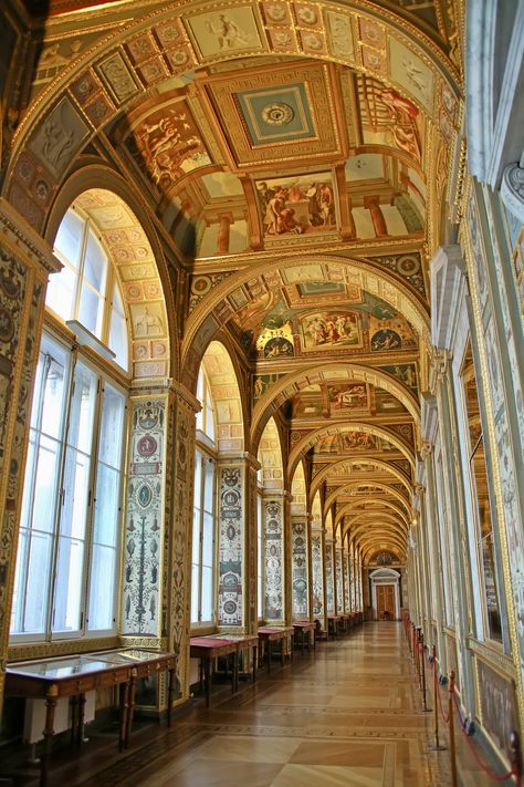 Rome Museums, Sistine Chapel Ceiling, Le Vatican, The Sistine Chapel, Day Trips From Rome, City Museum, Vatican Museums, Sistine Chapel, The Vatican