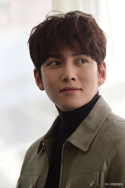 Healer Korean, Healer Drama, Ji Chang Wook Healer, Fabricated City, Most Handsome Korean Actors, Ji Chang Wook Photoshoot, Ji Chang Wook Smile, Park Bo Gum, Charming Man