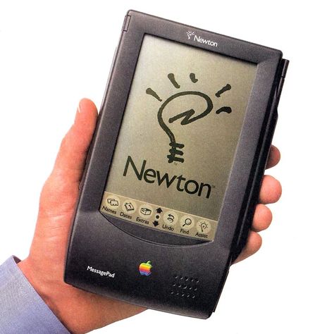 Apple Newton MessagePad Y2k Electronics, Apple Ads, Apple Newton, 90s Tech, Apple Poster, Apple Computers, Apple Macintosh, Computer History, Apple Computer