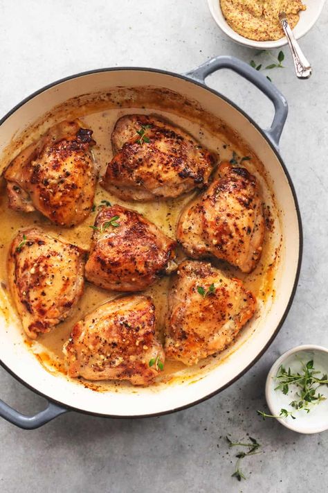 Dutch Oven Chicken Thighs, Chicken Thighs In Oven, Oven Roasted Chicken Thighs, Baked Boneless Chicken Thighs, Dutch Oven Chicken, Easy Oven Baked Chicken, Oven Baked Chicken Thighs, Bone In Chicken Thighs, Chicken Thighs Recipe