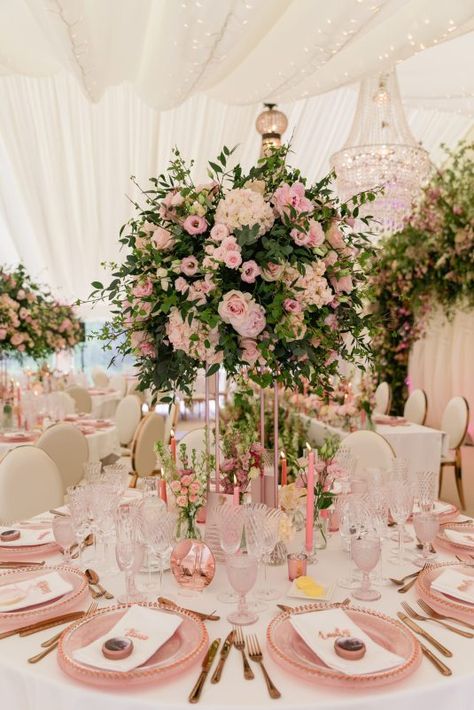 Pink Candle Centerpieces Wedding, Pink Roses Wedding Decor, Pale Pink Wedding Theme, Baby Pink Wedding Theme, Light Pink Wedding Theme, Wedding Colors 2025, Bridesmaid Dresses White, Tablescapes Wedding, Light Pink Bridesmaids