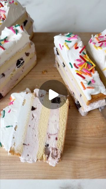 Word Cake, Freezer Desserts, Frozen Yogurt Popsicles, Easy Ice Cream Cake, Salted Peanuts, Ice Cream Sandwich Cake, Butter Ice Cream, Yogurt Popsicles, Ice Cream Cake Recipe