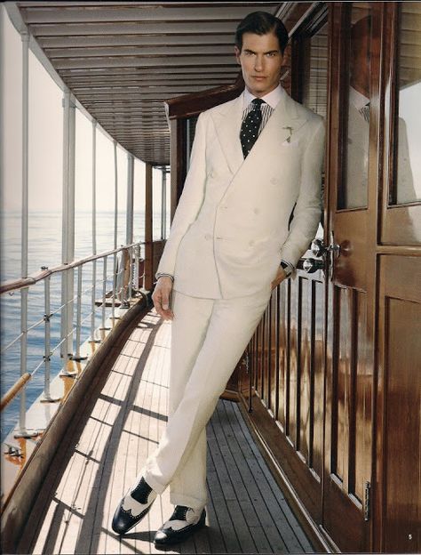 Armani Cream Peaked Lapel Double Breasted Suit With White/Black Brogue Shoes. Now if I could only find a cruise ship that looks like that... Herren Style, Gq Style, White Suit, Sharp Dressed Man, Ralph Lauren Purple Label, Men Clothes, The Deck, Summer Suits, Moda Vintage