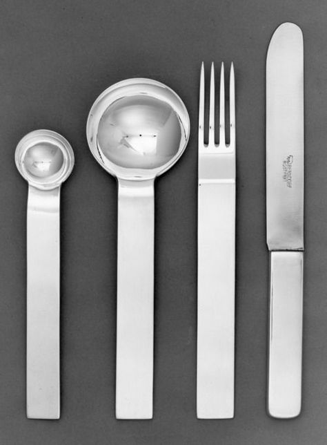 GIO PONTI, Flatware for Krupp Berndorf, Germany (1933). Material... Futuristic Vintage, Flatware Design, Cutlery Design, Eating Utensils, Vintage Cutlery, Gio Ponti, Forks And Spoons, Italian Furniture, Kitchen Stuff