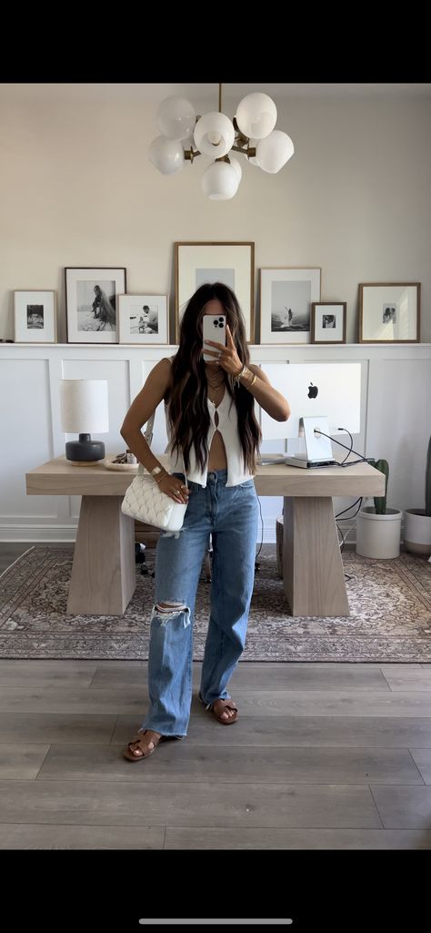 Check out this photo from ellapcobb Elevate My Style, Feminine Boho Outfits, Ella Cobb, Hair Salon Outfits, Summer Amazon Outfits, Staple Outfits, Park Outfit Ideas, Fall Date Outfit, Amazon Fall Outfits