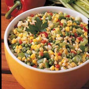 Crunchy Corn Medley Crunchy Corn Salad, Corn Medley, Potluck Favorites, Corn And Rice, Crunchy Corn, Winter Salads, Christmas Salad, Christmas Salads, Mint Recipes