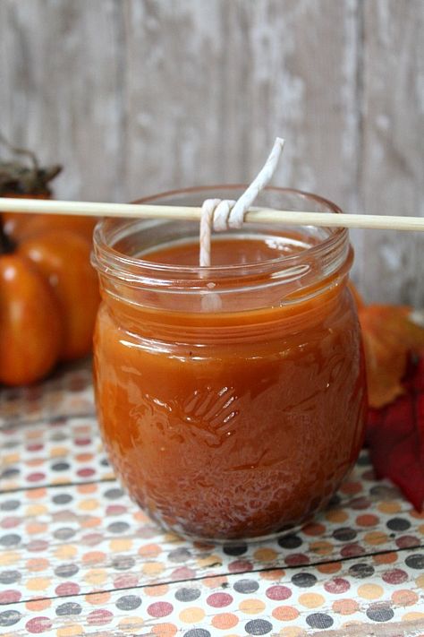 Pumpkin Beeswax Candle, Pumpkin Spice Candle Diy, Pumpkin Spice Decor, Homemade Candle Recipes, Candles At Home, Diy Pumpkin Spice, Homemade Soy Candles, Expensive Brands, Diy Candles Homemade