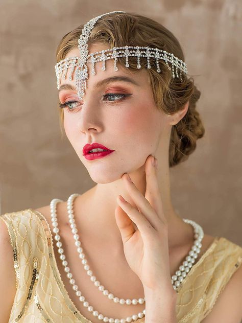 Rhinestone headpiece - 1920s inspired Great Gatsby Headpiece, Flapper Hair, 1920s Headband, Gatsby Headpiece, Flapper Headpiece, 1920s Headpiece, Headpiece Accessories, Great Gatsby Fashion, Rhinestone Headpiece