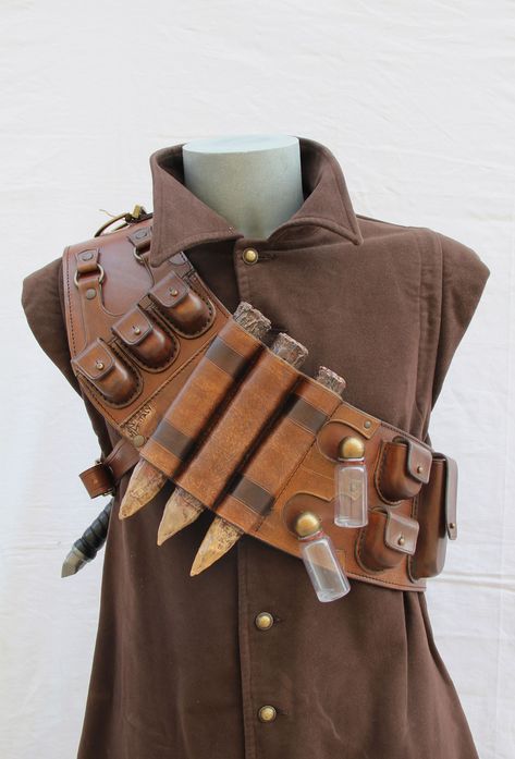 Shoulder Harness Men, Renn Faire, Witch Hunter, Armor Drawing, Ren Faire Costume, Pirate Outfit, Fair Outfits, Larp Armor, Ren Fair