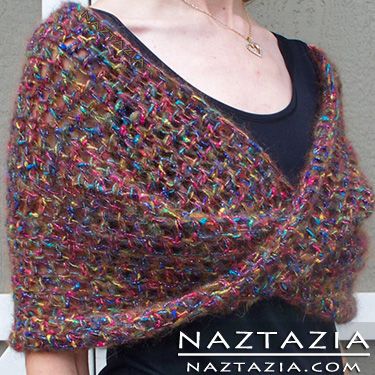 Free Shawl Pattern Round-Up: Great Ideas for Summer Wraps - YARNutopia by Nadia Fuad YARNutopia by Nadia Fuad Crochet Mobius, Infinity Shawl, Crochet Scarfs, Poncho Crochet, Boho Shawl, شال كروشيه, Shawl Crochet, Crochet Shawls And Wraps, Crochet Shawls