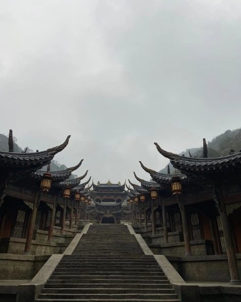 Chinese Palace Aesthetic, Wuxia Aesthetic, Book Scenarios, Cdrama Aesthetic, Ancient Chinese Aesthetic, Ancient China Aesthetic, Chinese Palace, Bahasa China, Medieval Aesthetic